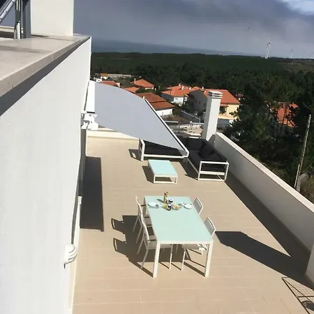 Sitio Ocean Views דירה *